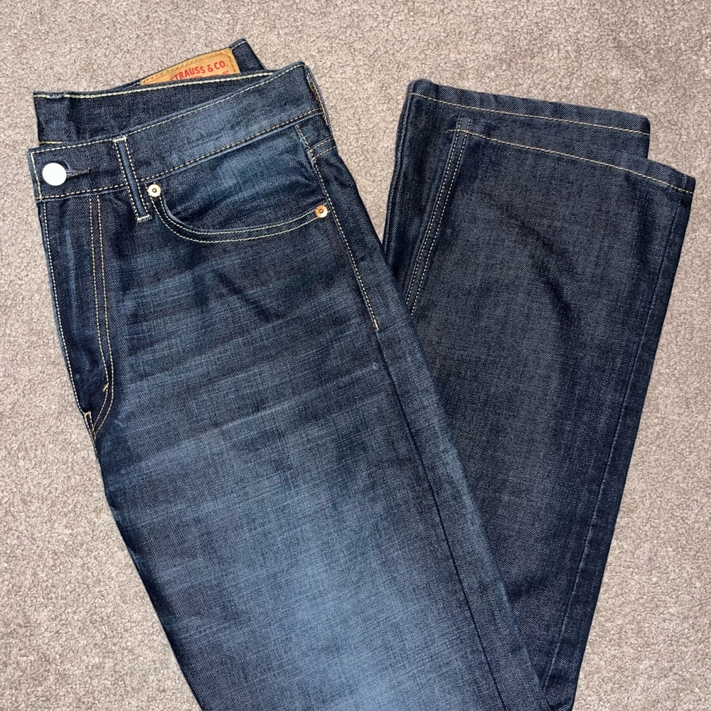 Men's Levi Dark Blue Jeans